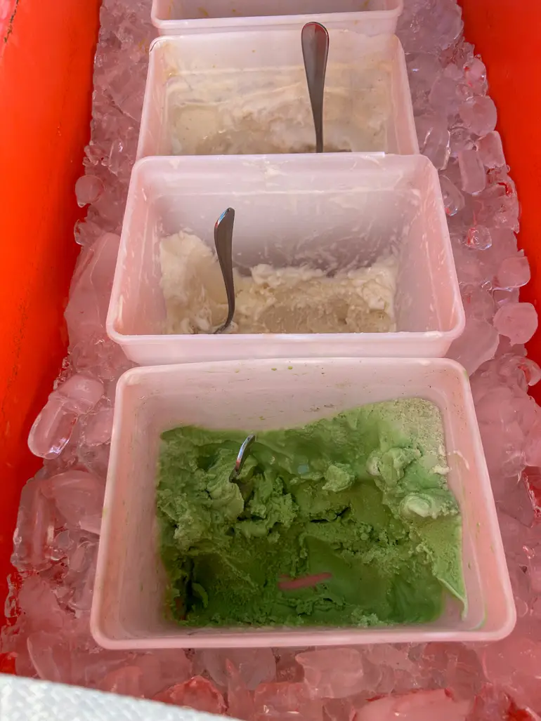 glaces de man lili 1