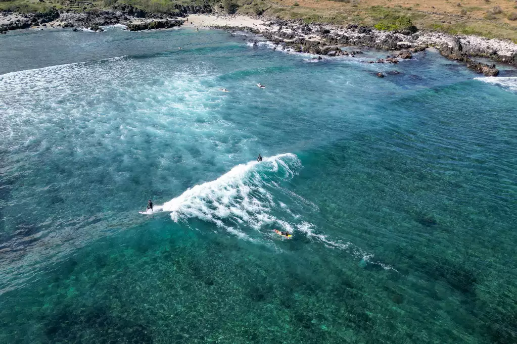 vue aérienne par drone du spot de 3 bassins réunion
