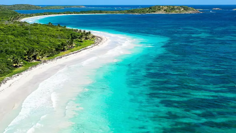 plage de anse trabaud